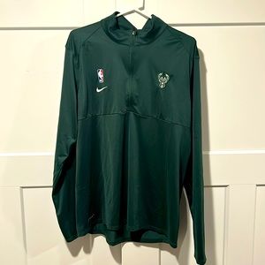 Milwaukee Bucks Nike Dri-Fit 3/4 zip pullover